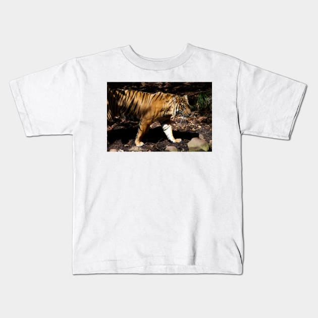 Tiger On Patrol Kids T-Shirt by GP1746